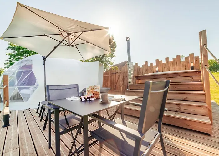 Luksusowy namiot Au Champ De L'insolite