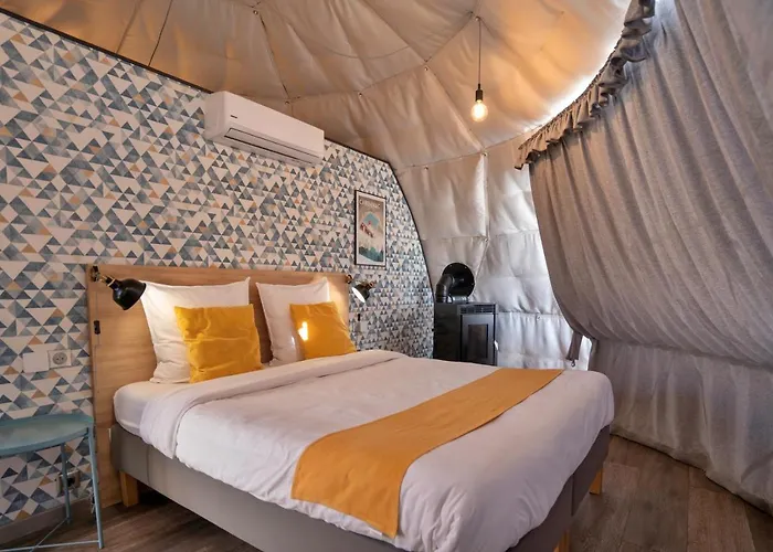 Au Champ De L'insolite Luksusowy namiot