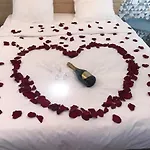 Au Champ De L'insolite * Miers