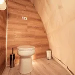 Au Champ De L'insolite *