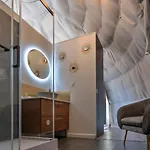 Au Champ De L'insolite Glamping *