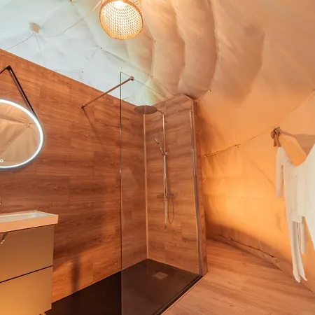 Au Champ De L'insolite Luxuszelt *