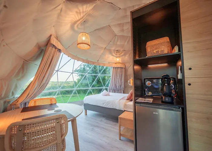 豪华帐篷 Au Champ De L'insolite Miers